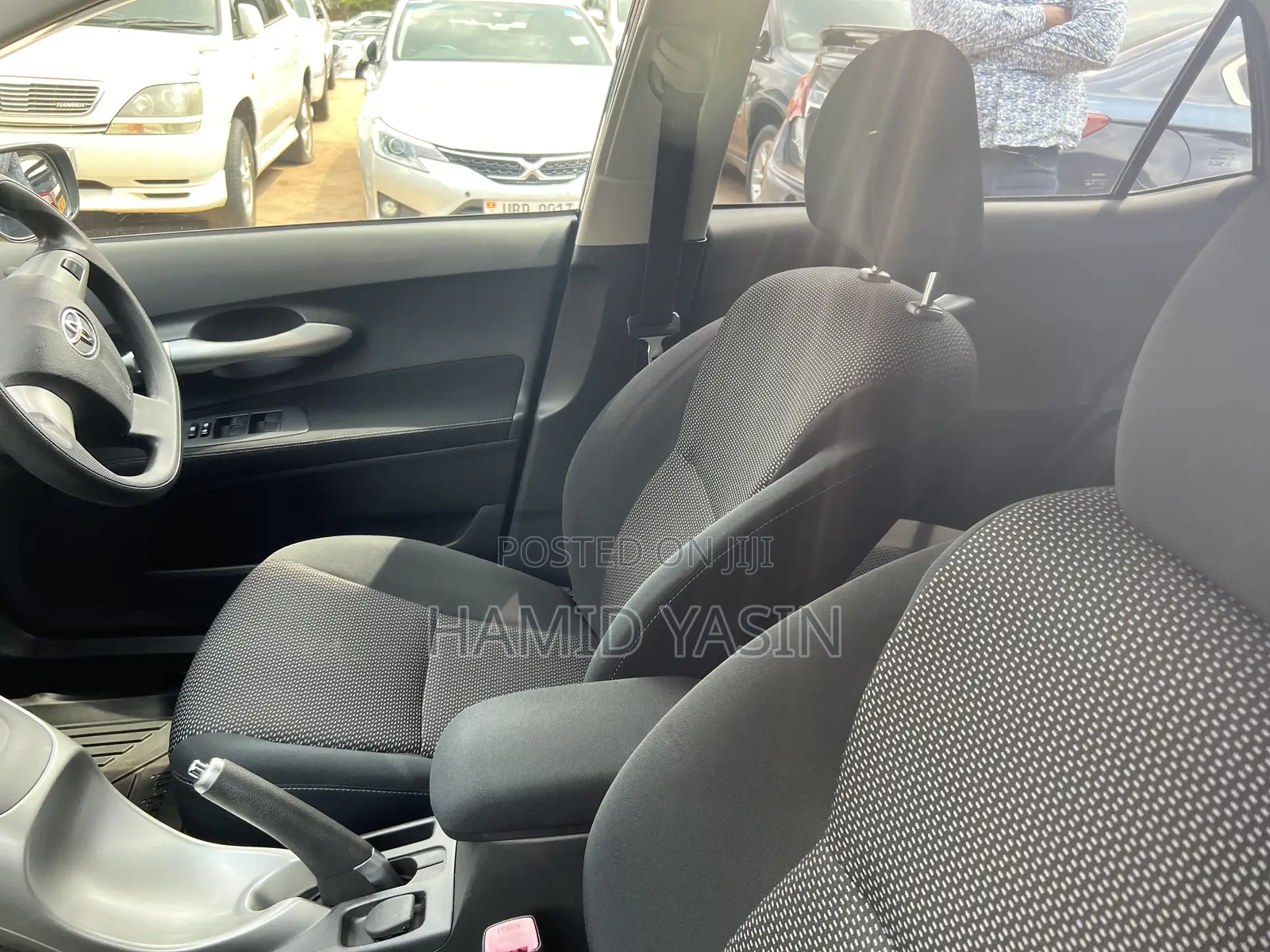 Toyota Auris 2011 Black