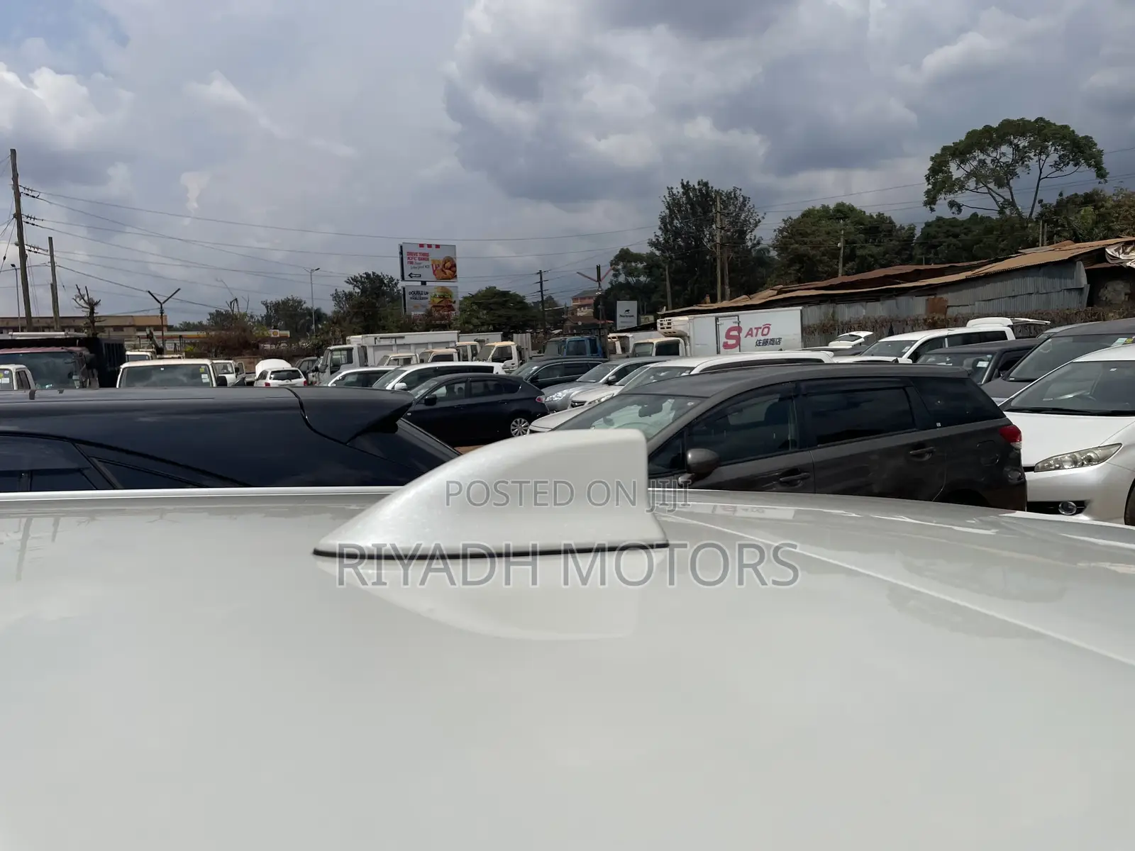 Toyota Harrier 2.0 2020 White
