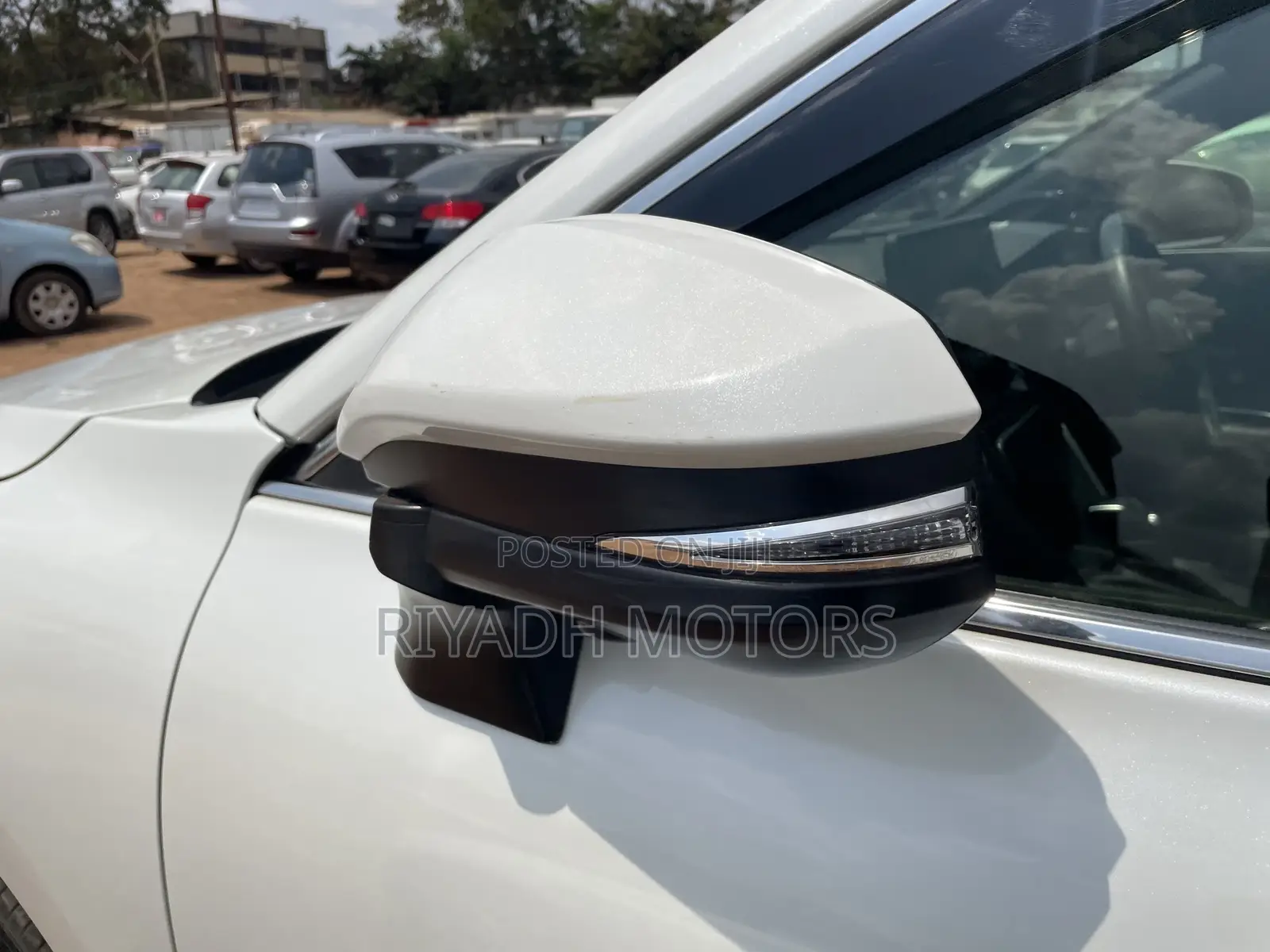Toyota Harrier 2.0 2020 White