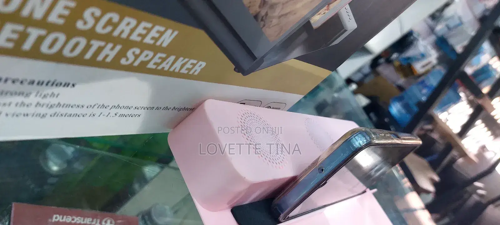 6D Screen Magnifying With Bluetooth Speaker