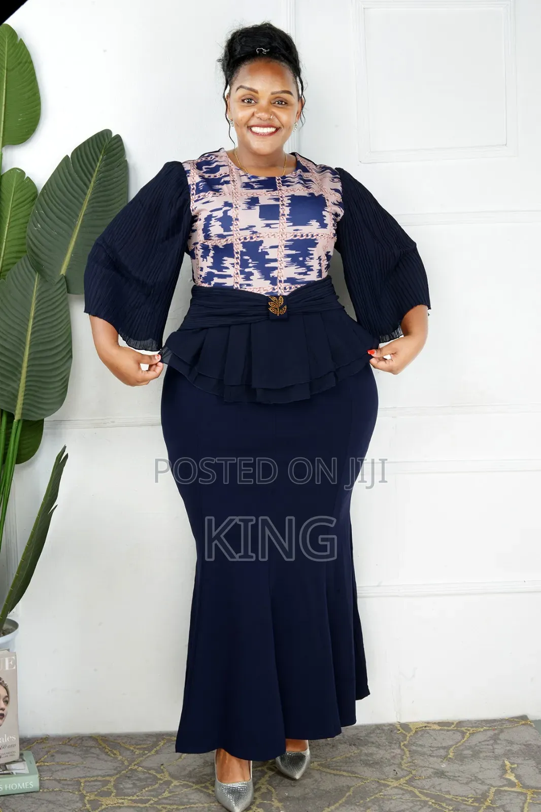 Classy Top Design Navy Blue Maxi Dress