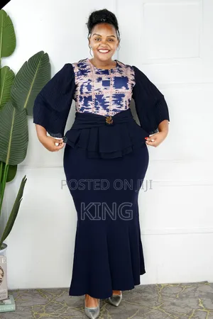 Classy Top Design Navy Blue Maxi Dress