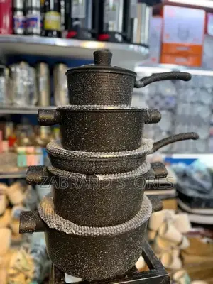 Marble Dishes/ Stainless Steel Cookware
