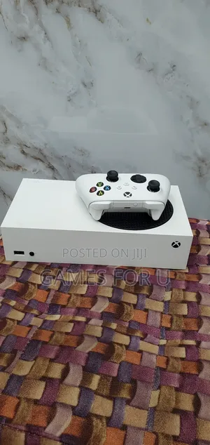 Xbox Series S Gaming Console With One Original Controller