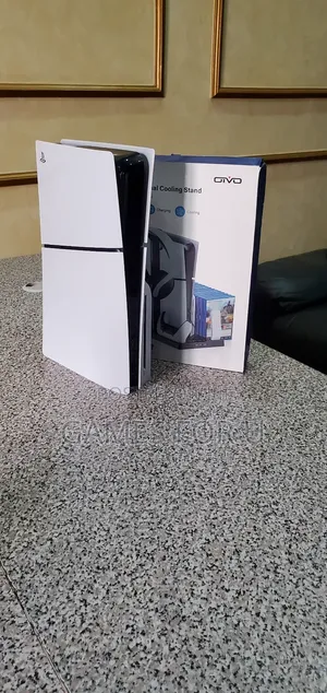 Uk Used Ps5 Slim Console With a Cooling Stand