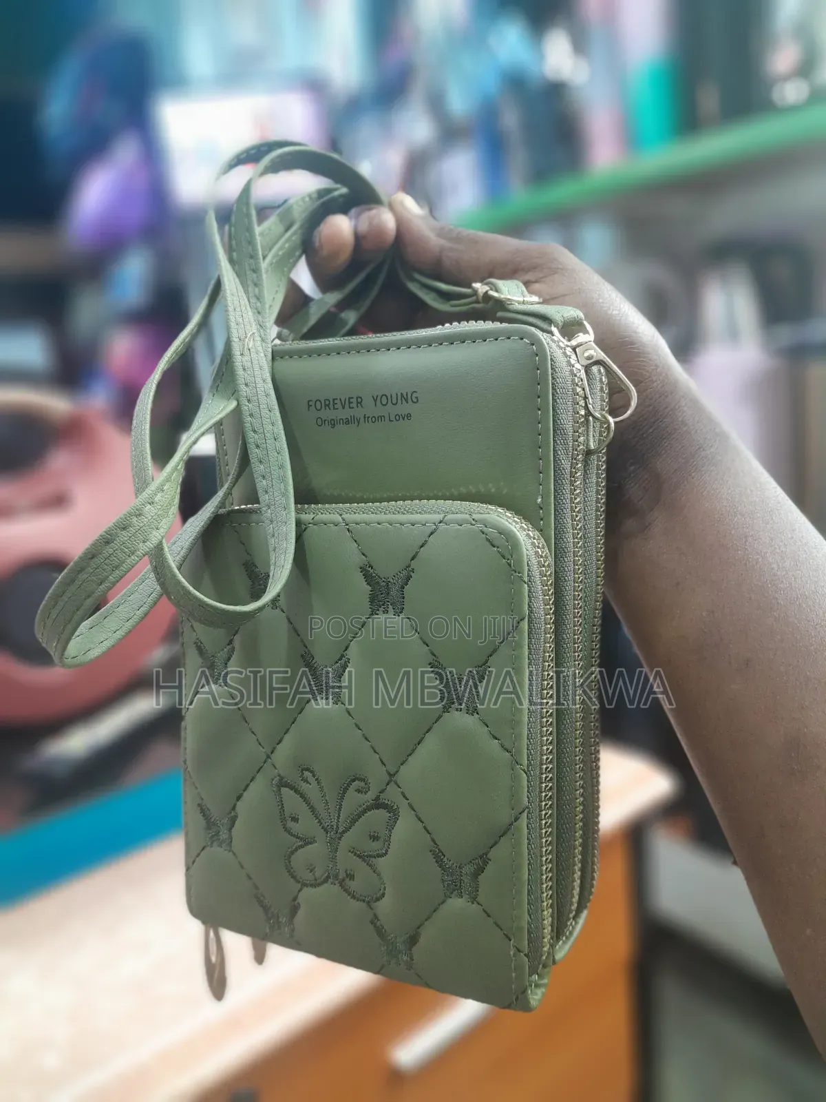 Ladies Pouch Bag