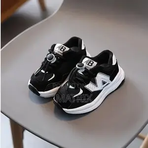 Boys/Girls Running Shoes