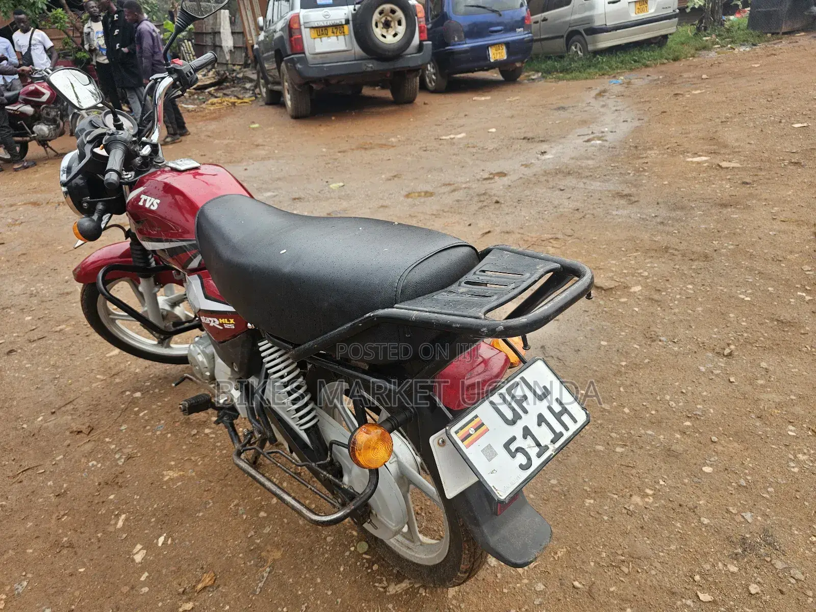 TVS HLX 125 2023 Red