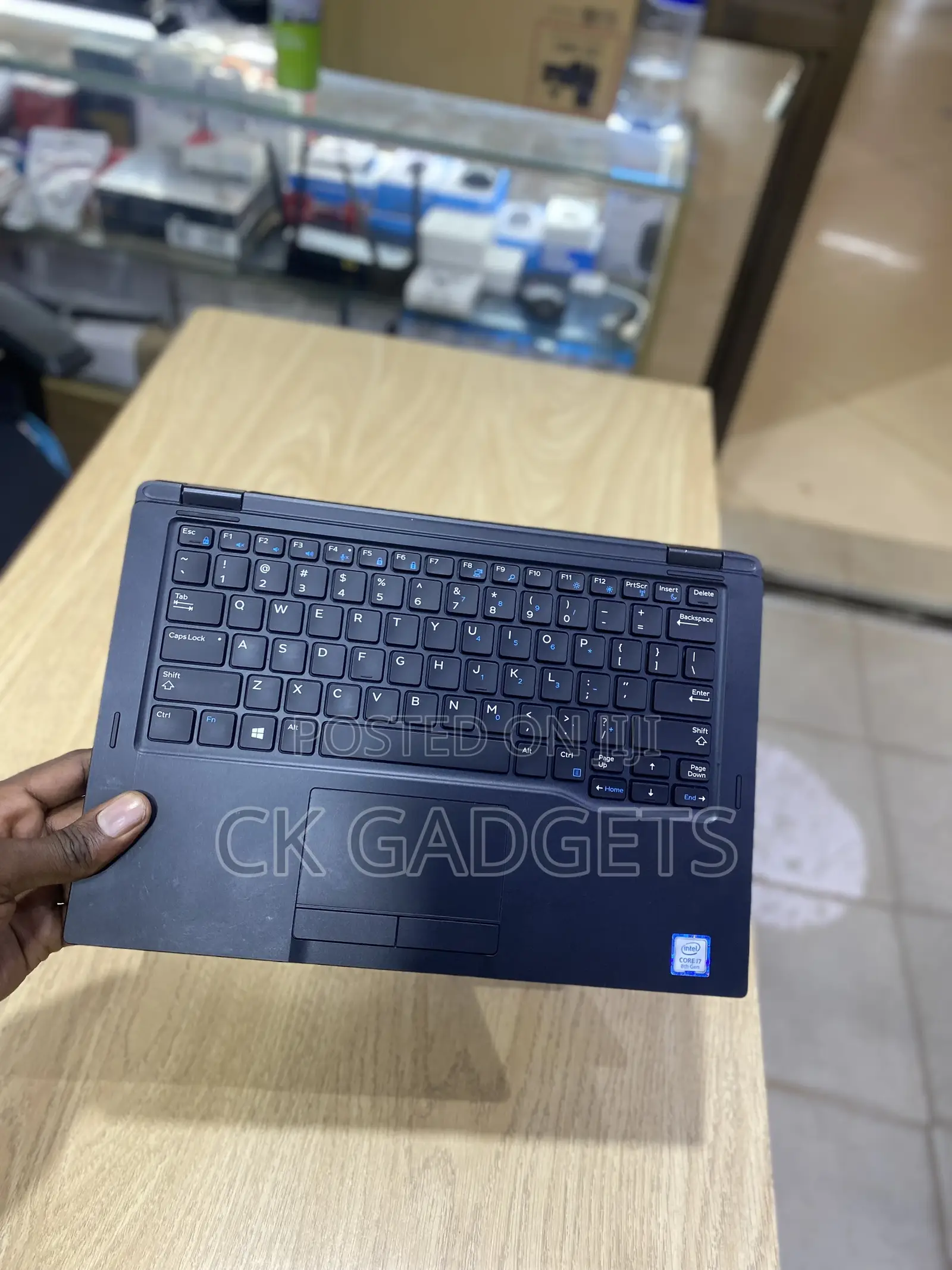 New Laptop Dell Latitude 7390 16GB Intel Core I7 SSD 1T