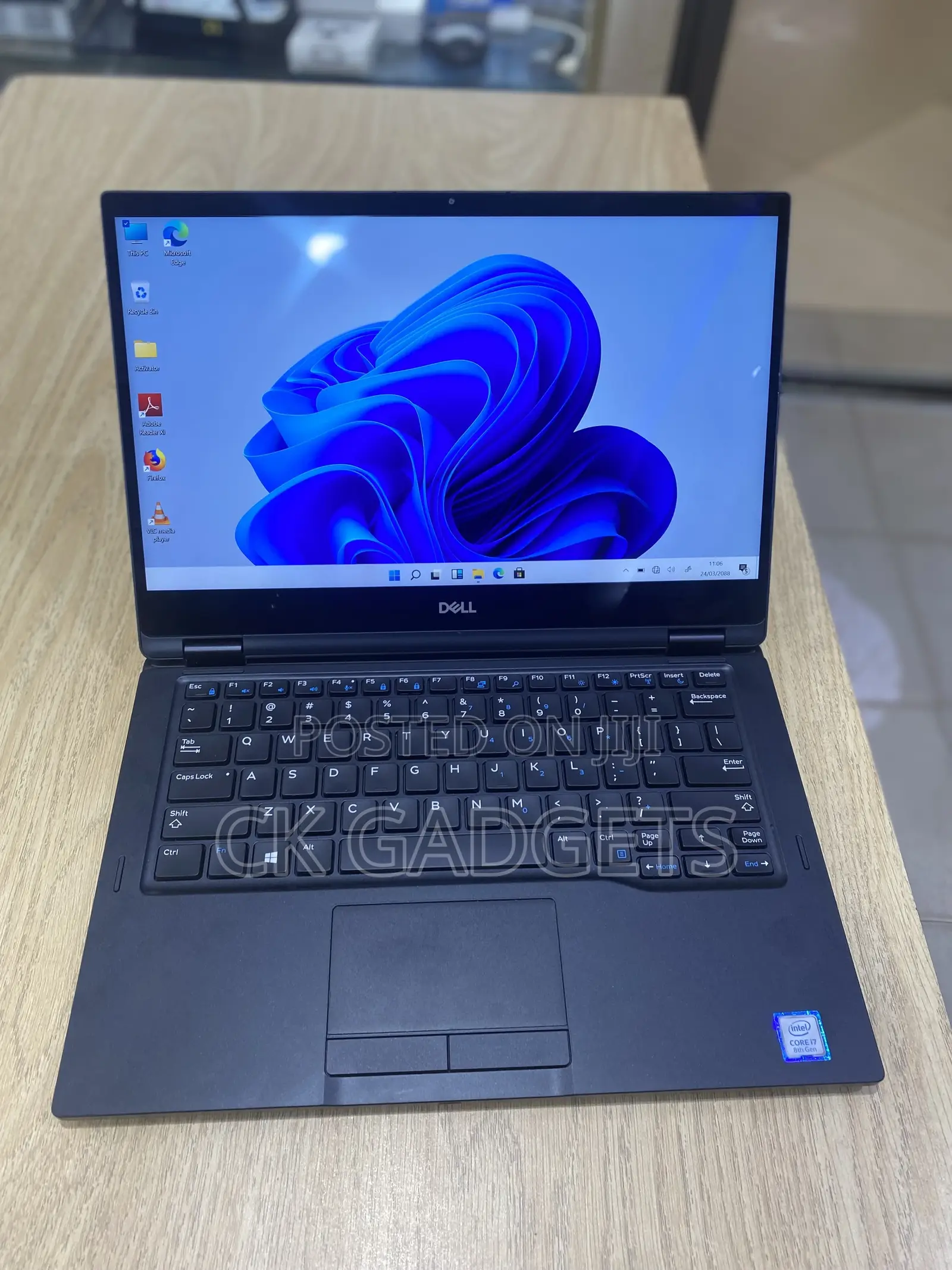New Laptop Dell Latitude 7390 16GB Intel Core I7 SSD 1T
