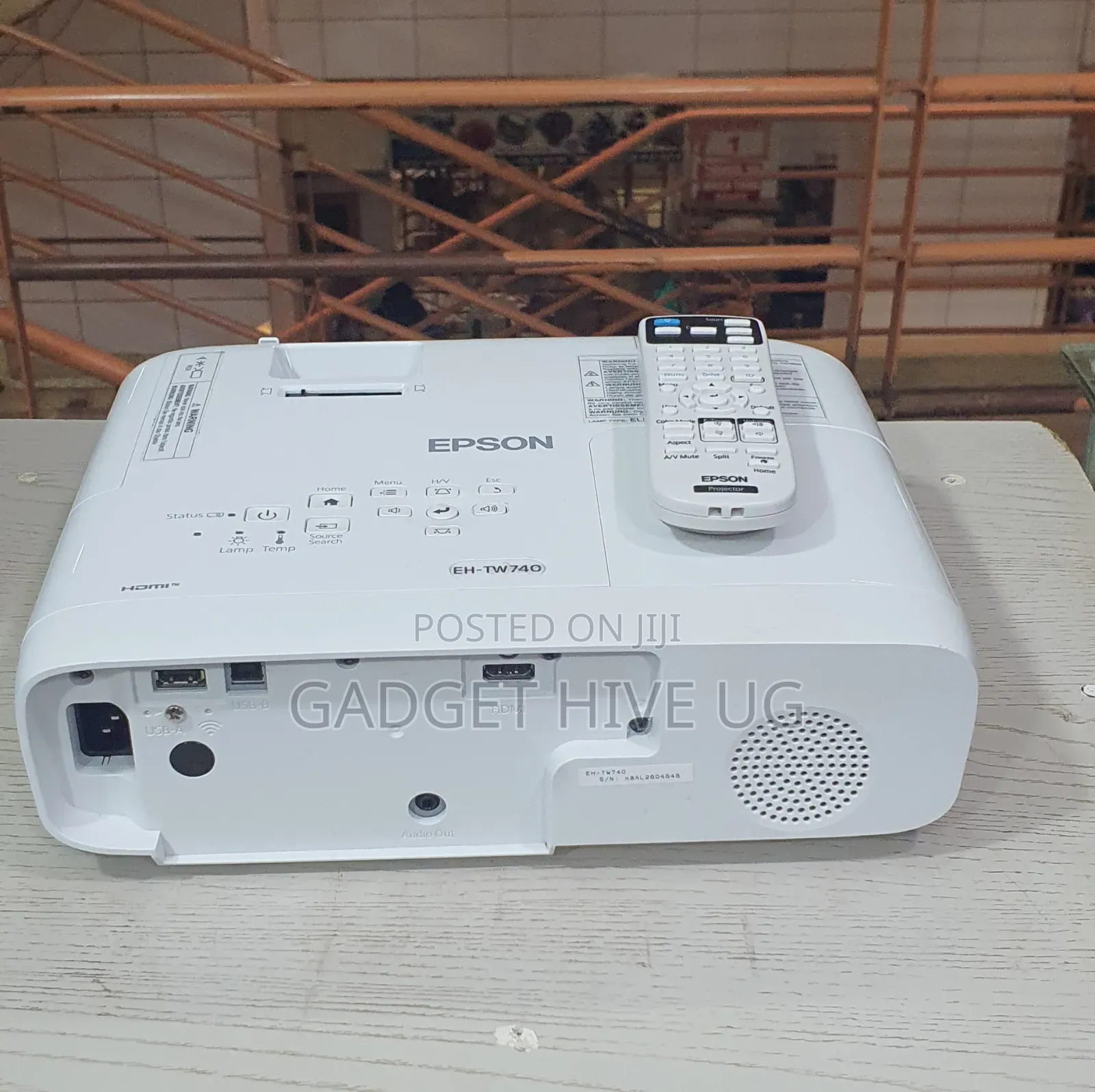 Epson Projector With Remote
