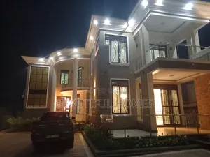 Furnished 7bdrm Mansion in Kira for sale
