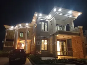 Furnished 7bdrm Mansion in Kira Rich for sale