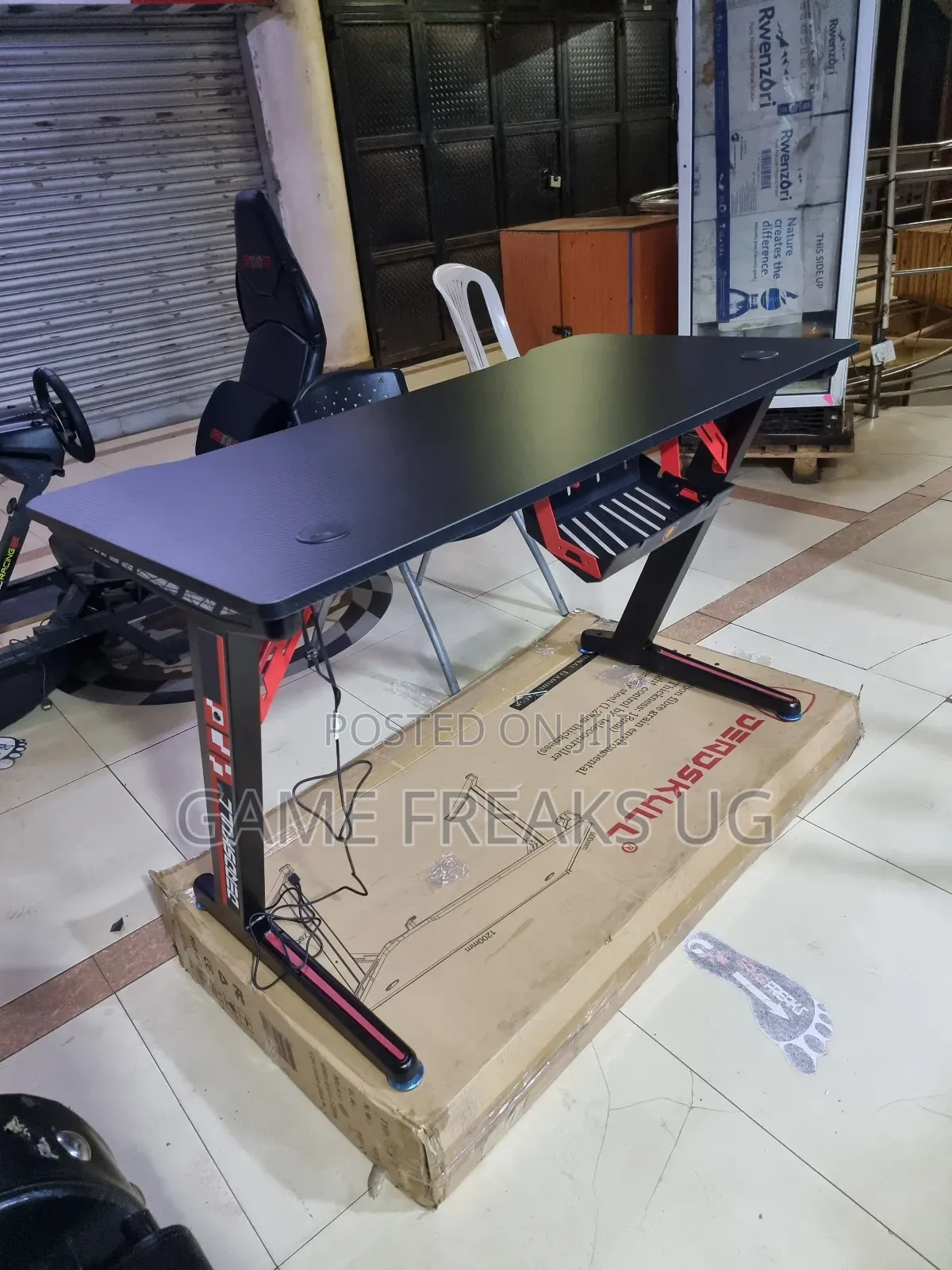 Gaming Table Dead Skull