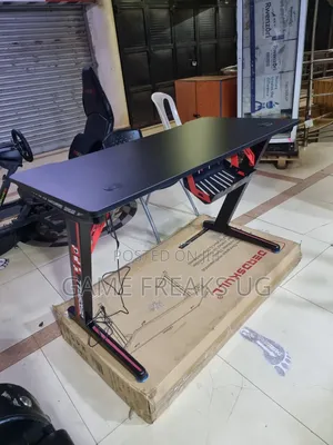 Gaming Table Dead Skull