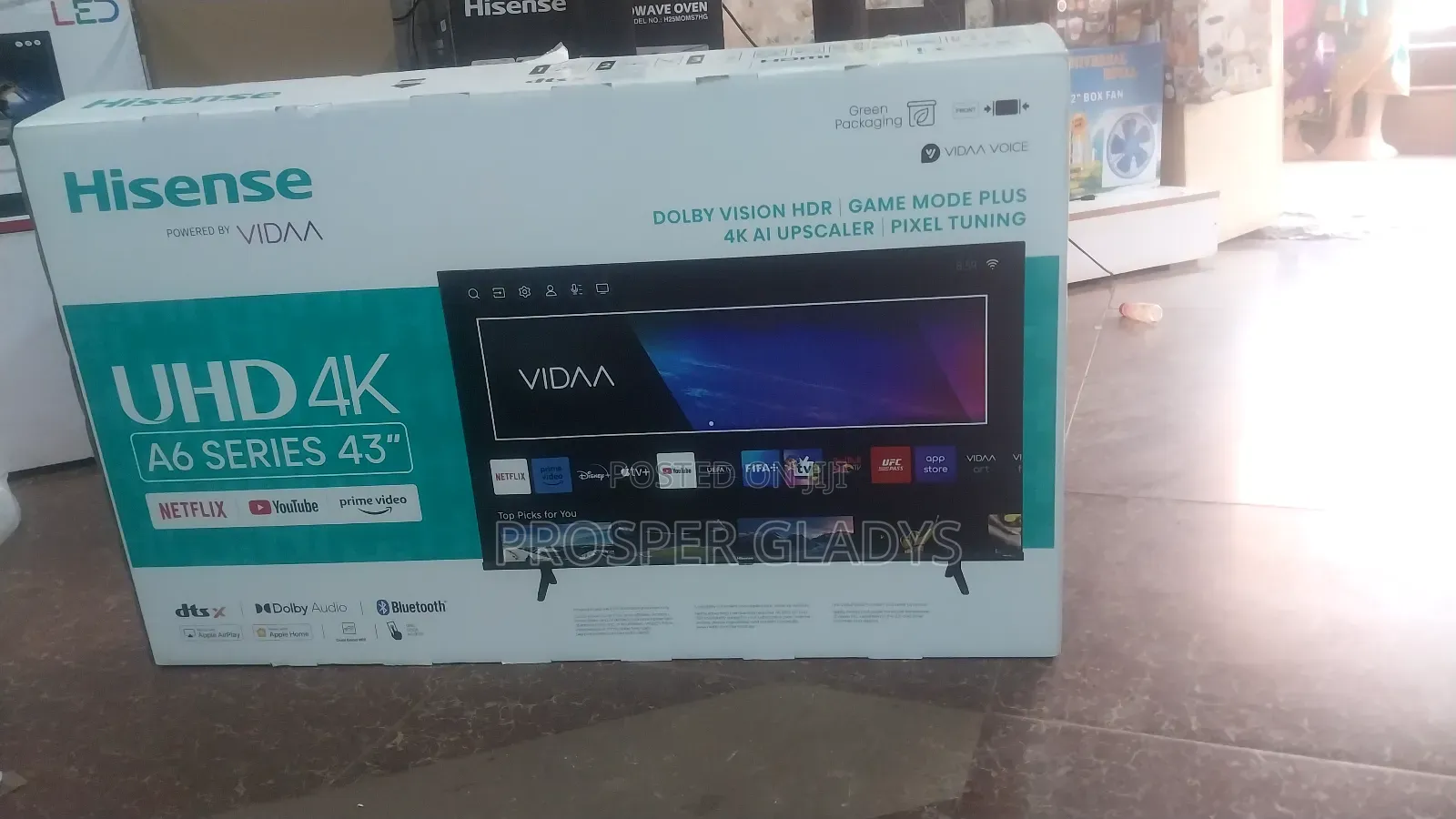Hisense 43 UHD Flat Screen Digital