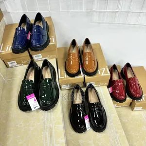 Womens Shiny Oxford Moccasins