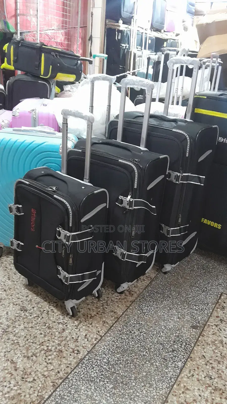 Dfavours Suitcases
