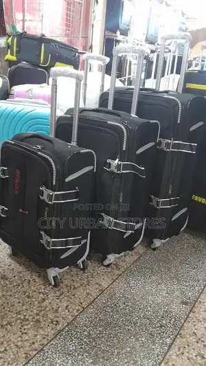 Dfavours Suitcases