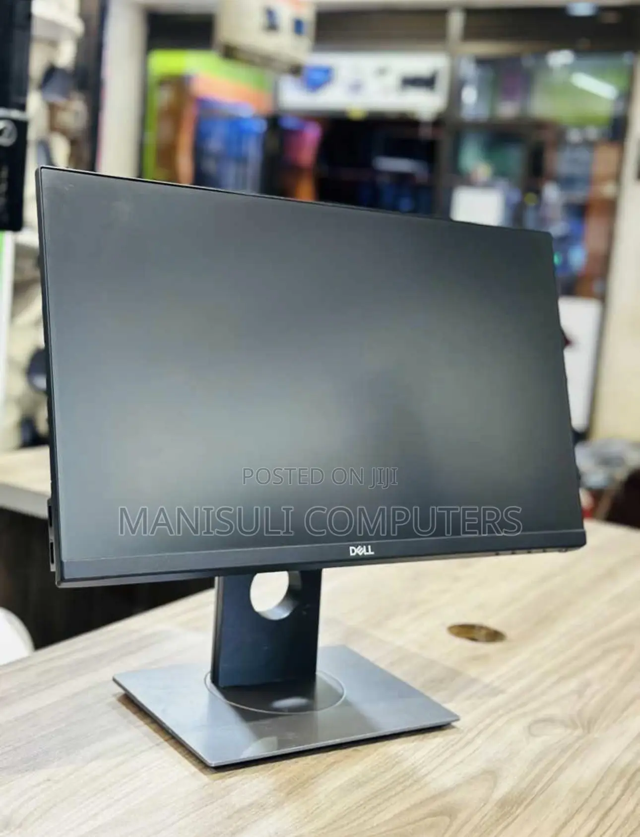 Monitor 22.9 Inch Screen Ips VGA HDMI USB 3.0 DP Etc