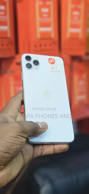 Apple iPhone 11 Pro Max 64 GB White