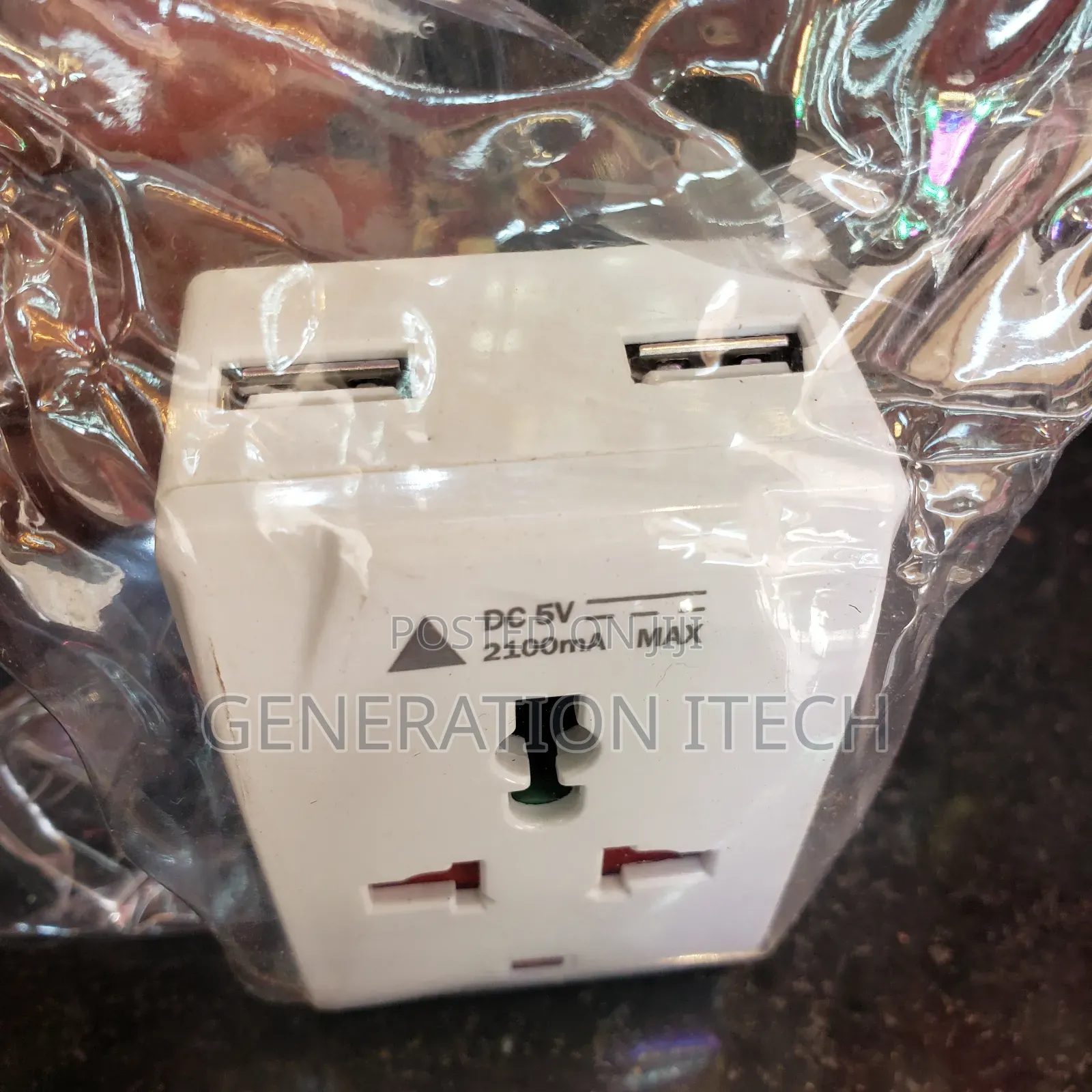 Multiplug With 2 X USB 13 Amps - 3 Pin