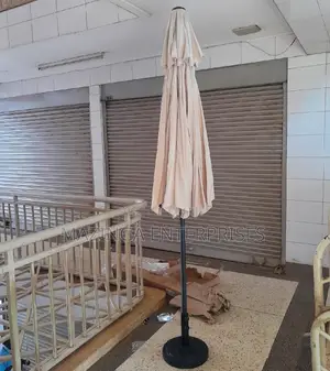 2.7mtr Hotel,Garden,Restaurant Parasol Centre Base Umbrella