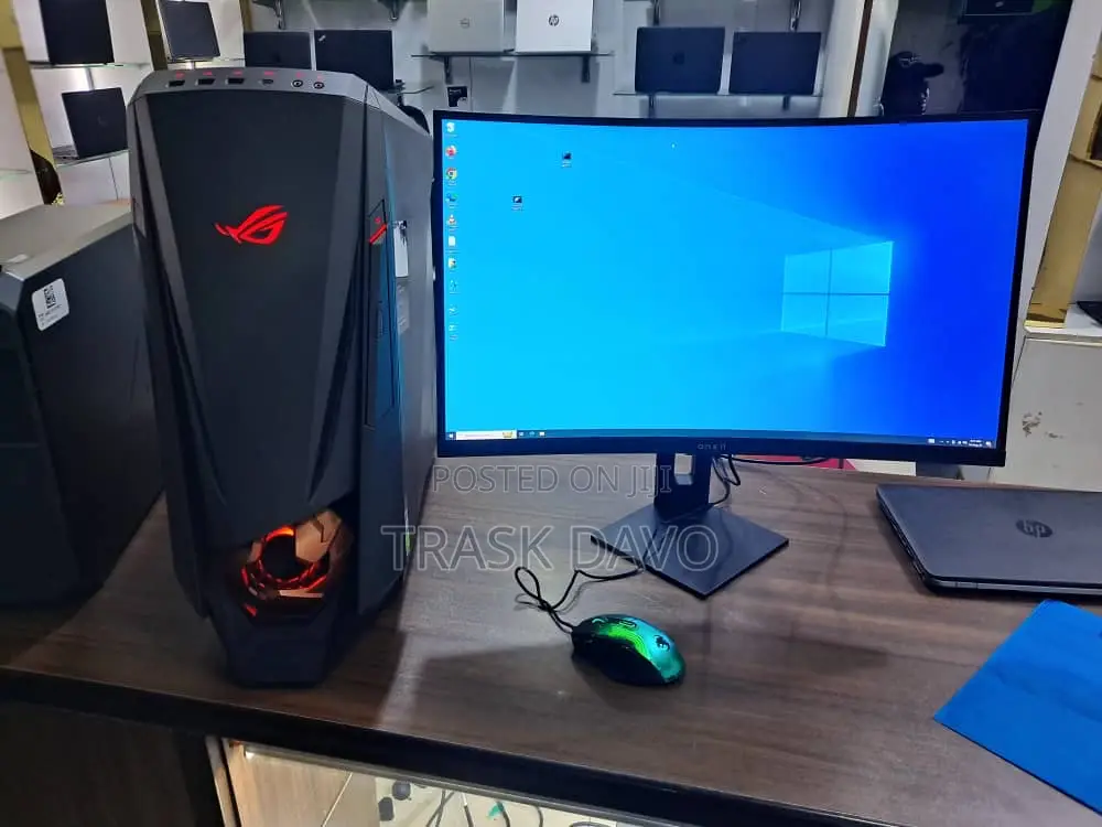 Desktop Computer Asus TUF Gaming FX10CP 32GB Intel Core I7 HDD+SSD 1T