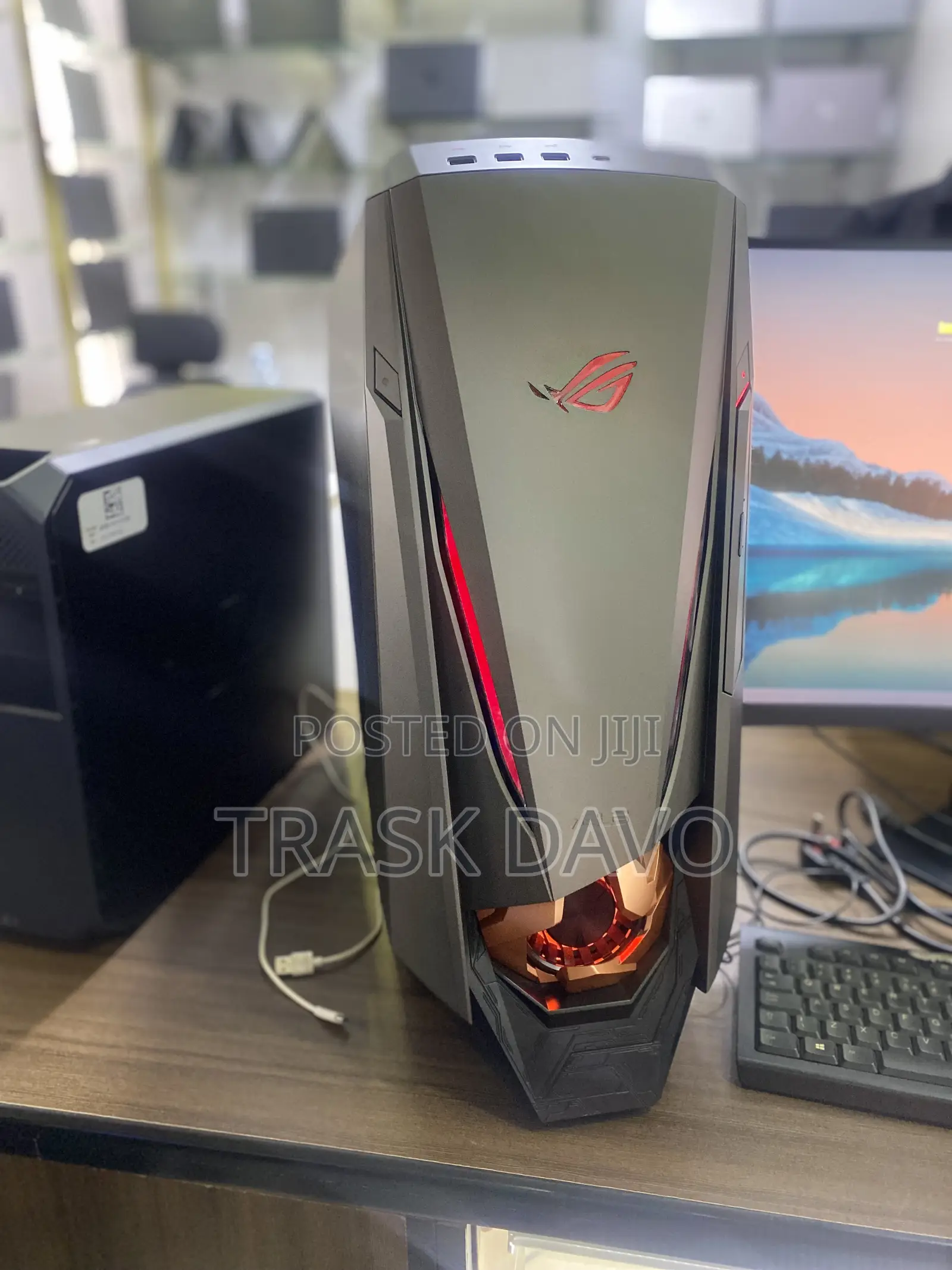 Desktop Computer Asus TUF Gaming FX10CP 32GB Intel Core I7 HDD+SSD 1T