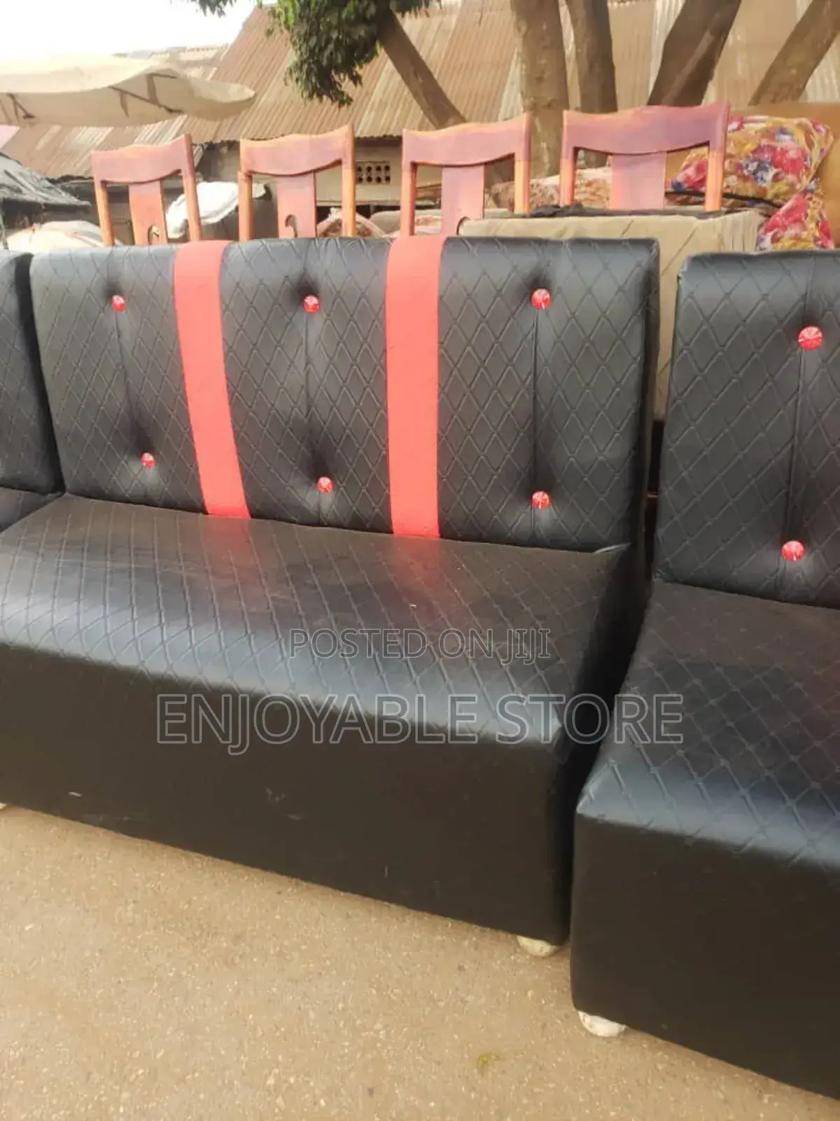 Saloon Waiting Chair