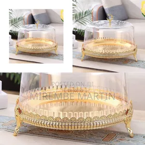 Round Cake Stand