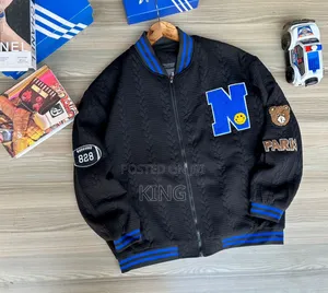 Black Parri Zipper Jacket
