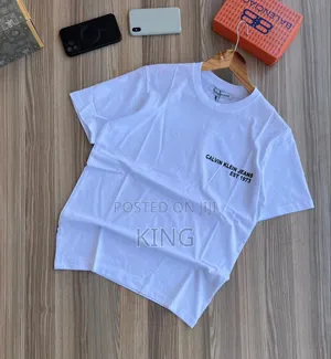 Calvin Klein T-Shirt. White