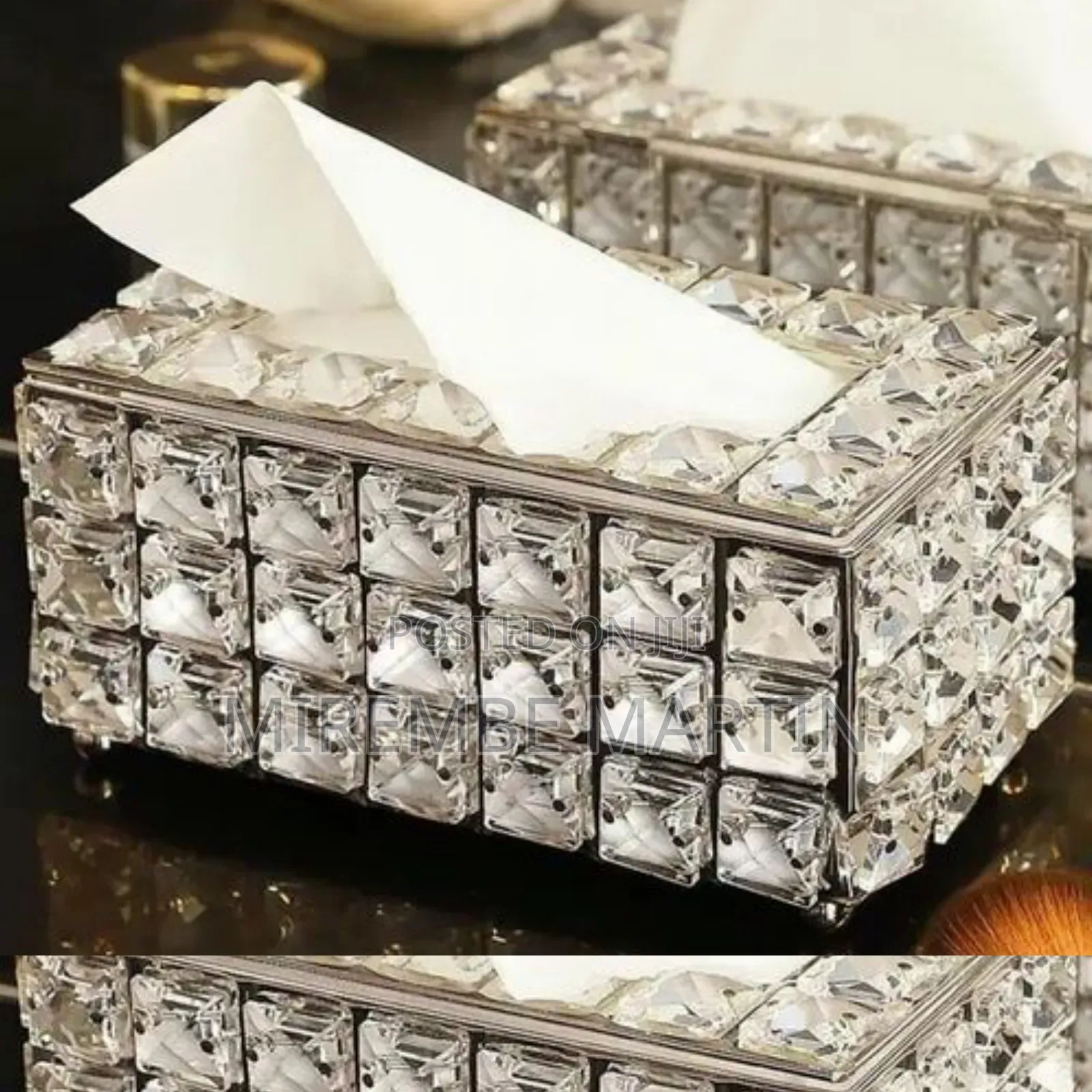 Glass Tissue Holder