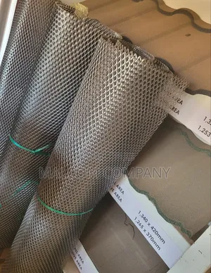 Expanded Wire Mesh Small Eyes 4by8ft