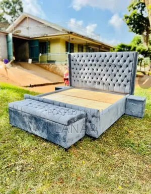 Mazogoto Double Bed