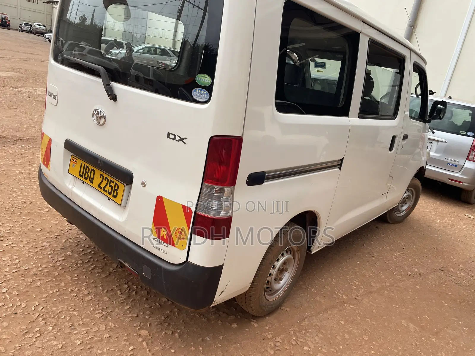 Toyota TownAce 2012 White