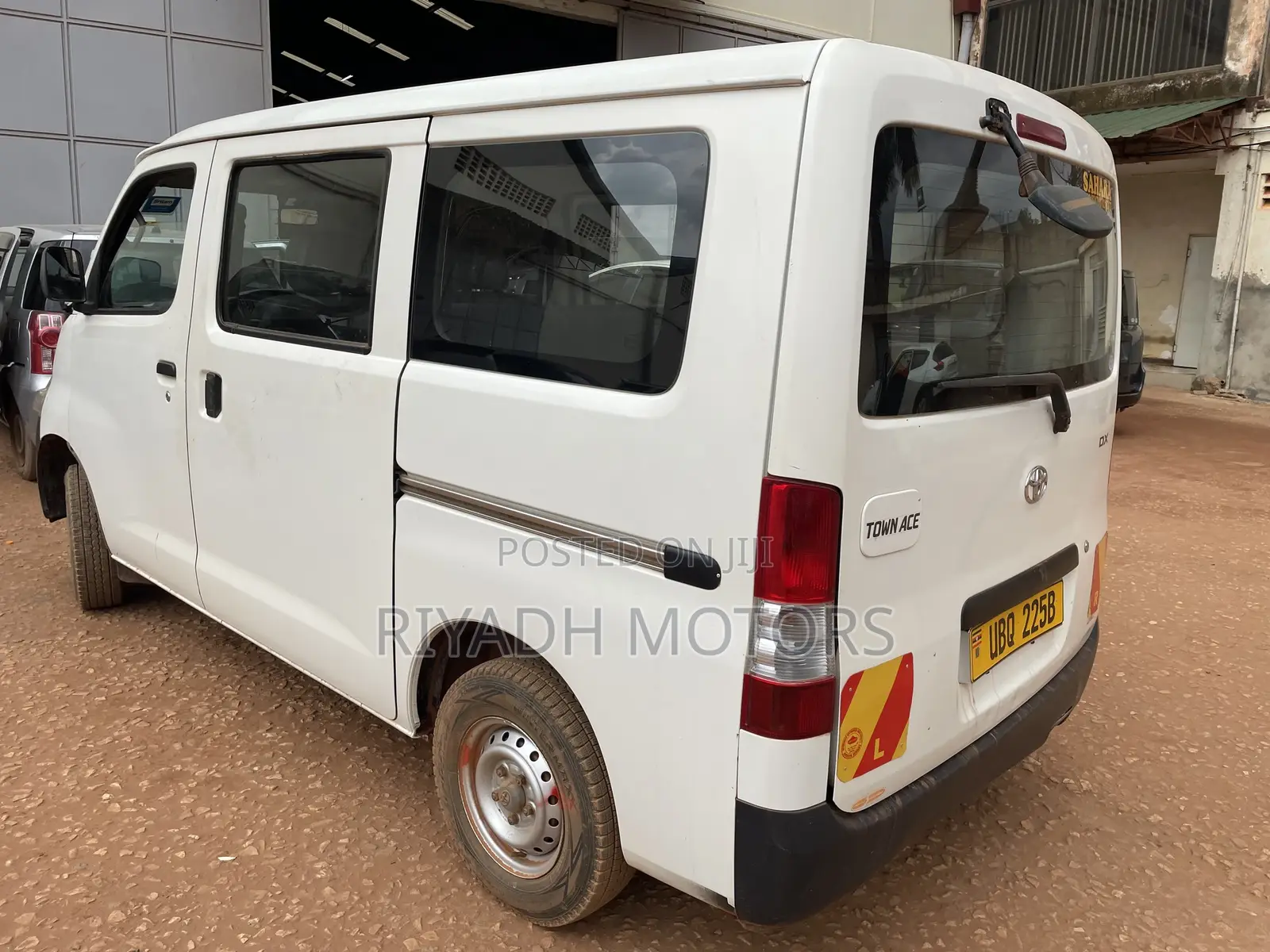 Toyota TownAce 2012 White