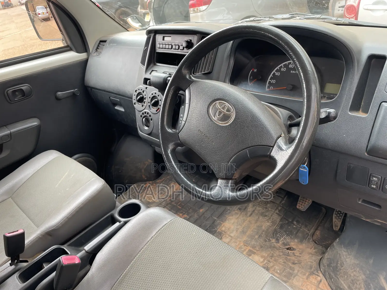 Toyota TownAce 2012 White