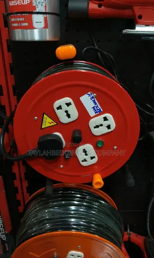 4 Sockets Extension Cable Reel 2. 5 X 25M