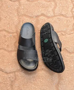 New Clarks Genuin Leather Sandals in Stock