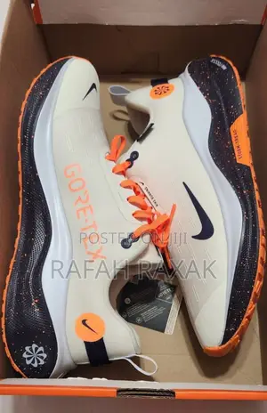 Original Nike Infinity Run 4 Gore-Tex Trainer Sneaker