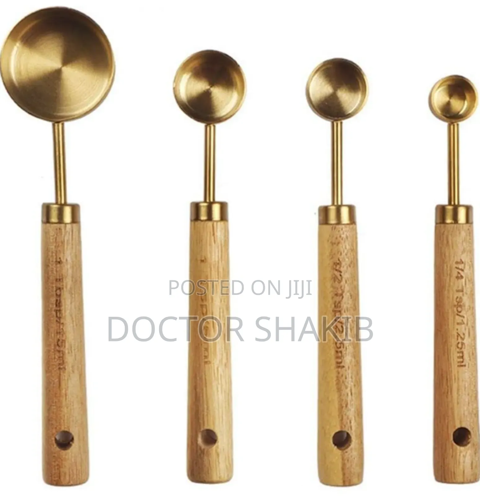 Teaspoon Measure Set With Wooden Handle