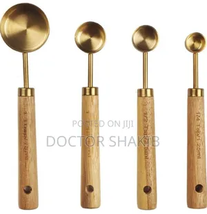 Teaspoon Measure Set With Wooden Handle