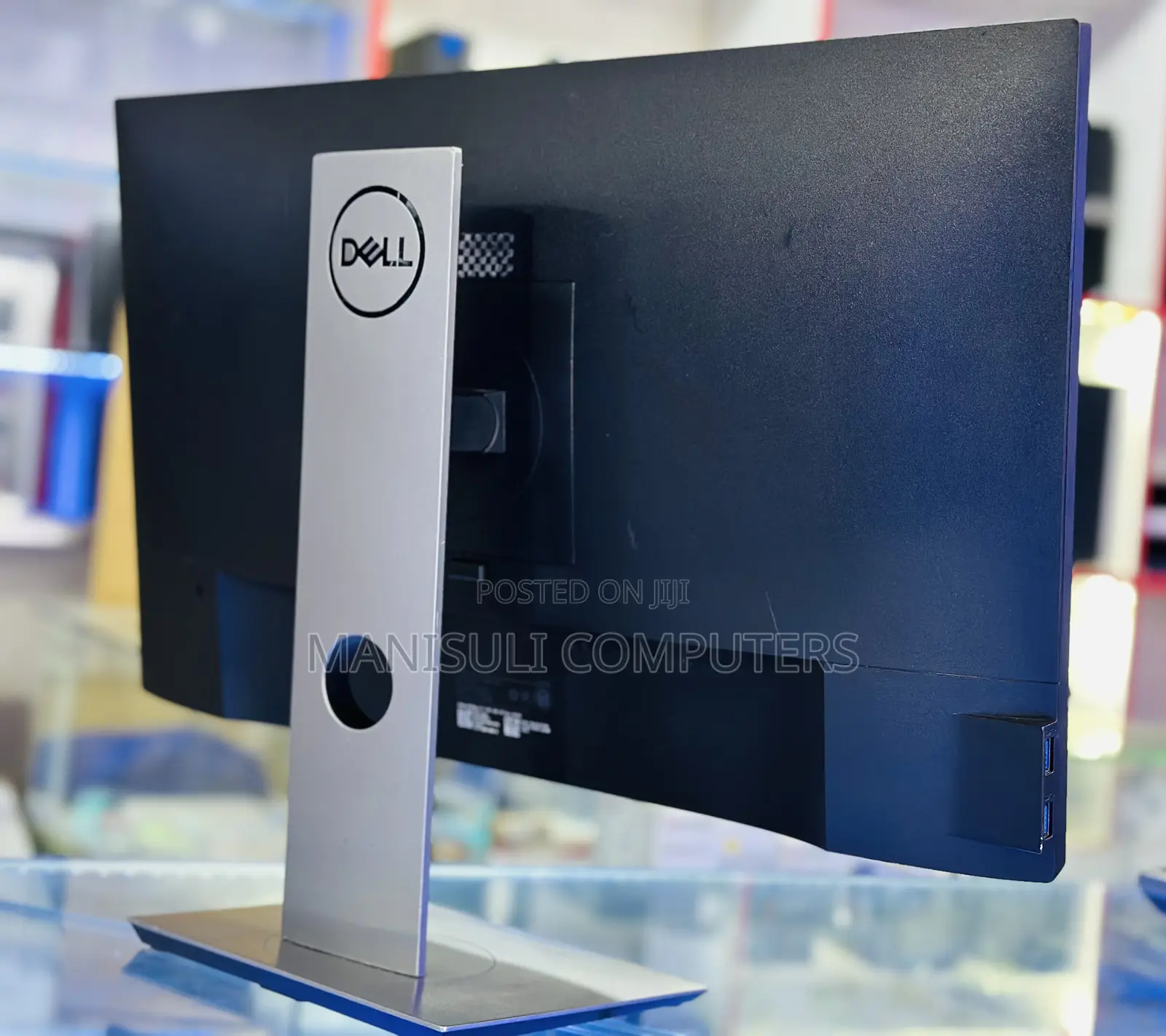 Monitor Dell 22.9 Inch Screen Ips VGA, HDMI, USB 3.0 DP Etc