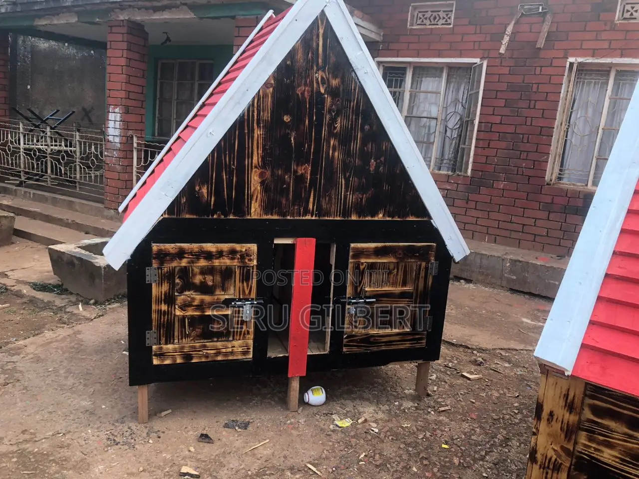 NGFC 2 in 1 Dog House Available