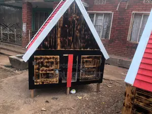 BVGG Nice Dog House Available