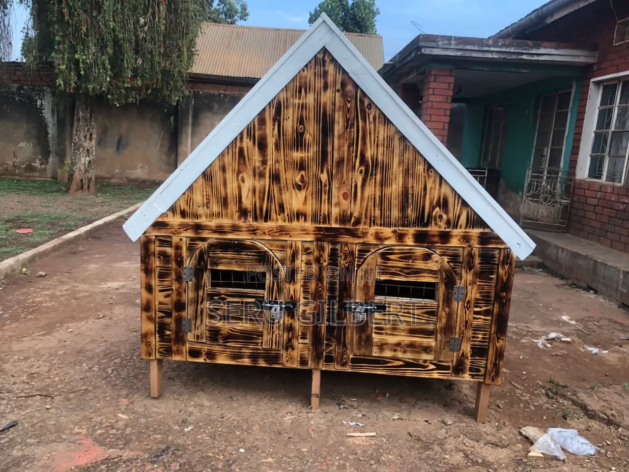 NHHGC Nice Dog House