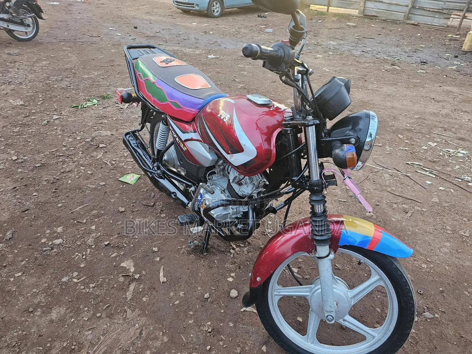 TVS HLX 125 2021 Red