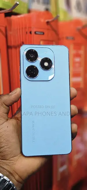 Tecno Spark 20 128 GB Blue